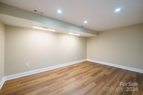 7074 Executive Cir, Denver, NC 28037 photo 26