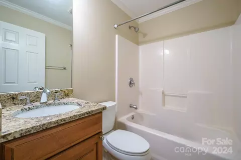 7074 Executive Cir, Denver, NC 28037 photo 25