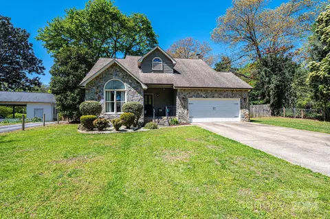 1217 6th Street Nw Pl NW, Hickory, NC 28601