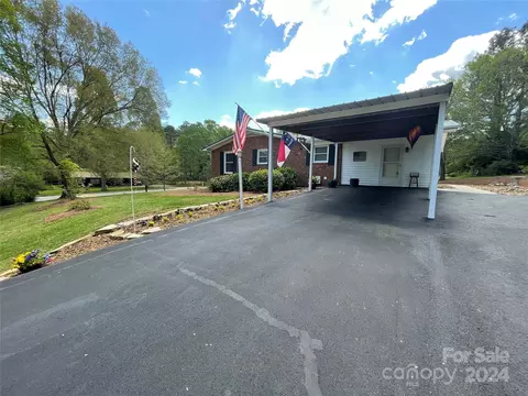 Exterior - 213 Pine St, Biscoe, NC 27209 photo 7 of 10