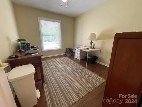 Living - 213 Pine St, Biscoe, NC 27209 photo 4 of 6