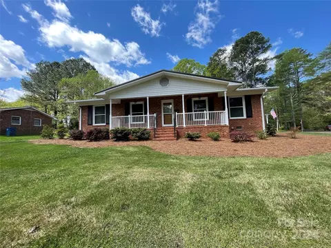 Exterior - 213 Pine St, Biscoe, NC 27209 photo 3 of 10