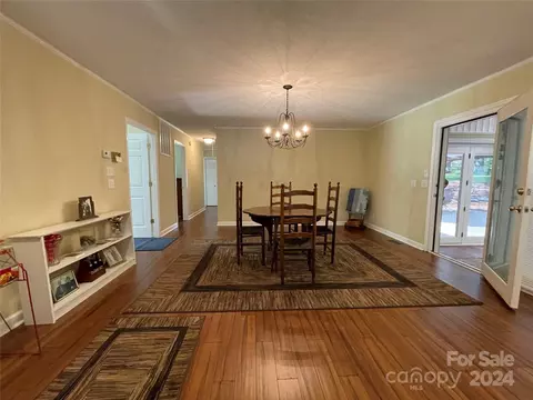 Dining - 213 Pine St, Biscoe, NC 27209 photo 1 of 1