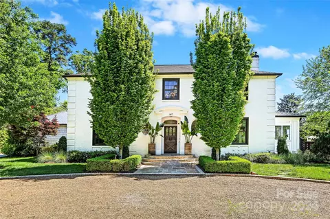 1417 Providence Rd, Charlotte, NC 28207