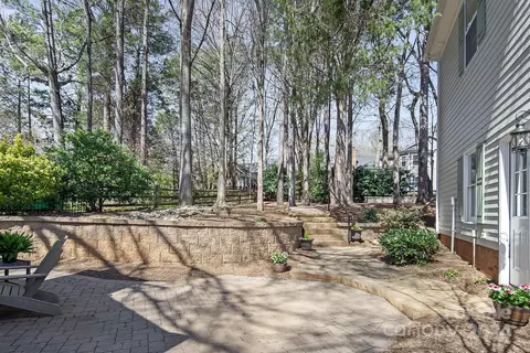 View/Area - 544 Ashby Dr, Davidson, NC 28036 photo 1 of 2