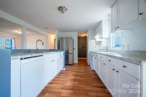 Kitchen - 4017 C B Farm Rd, Conover, NC 28613 photo 1 of 3