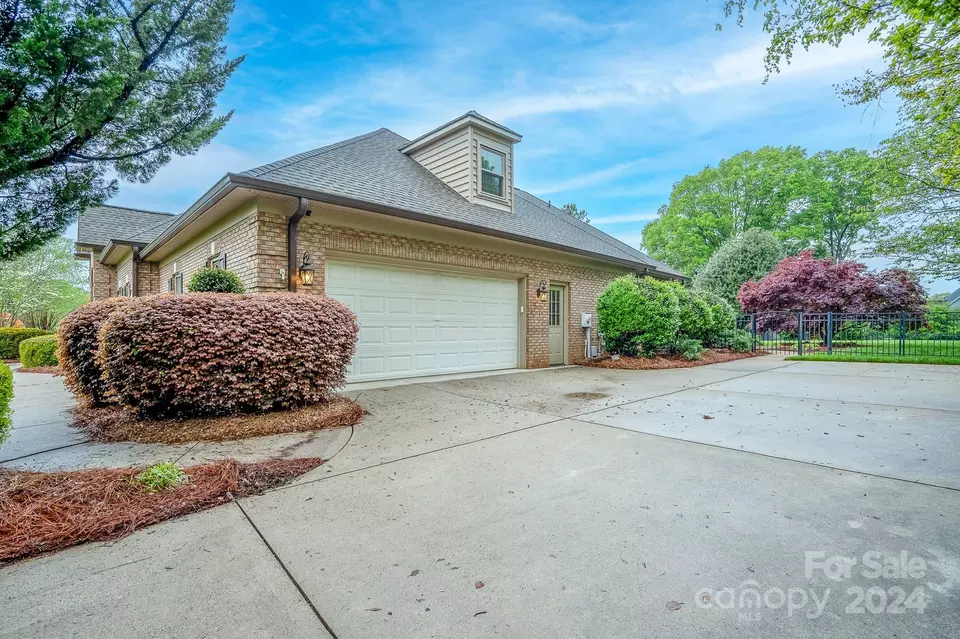 14211 Nancy Ruth Ln, Mint Hill, NC 28227 25 Photos Movoto