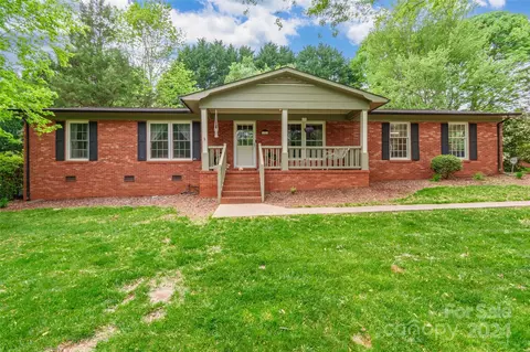 3321 Winchester Ln, Statesville, NC 28625