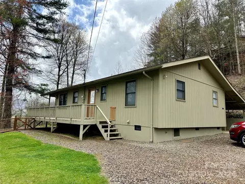 143 River Ridge Dr, Burnsville, NC 28714