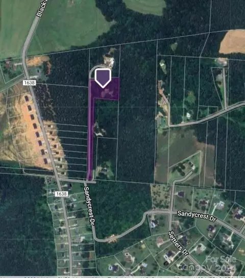 1015 Dovetail Trl, Cherryville, NC 28021