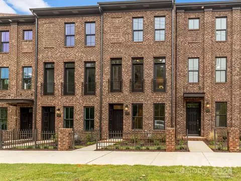 230 Gilead Rd, Huntersville, NC 28078