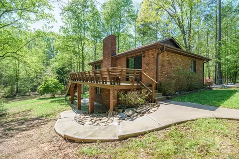 7054 Executive Cir, Denver, NC 28037 photo 2