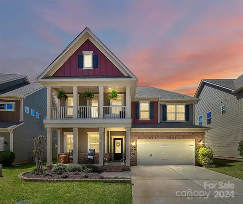 3010 Oakmere Rd, Waxhaw, NC 28173