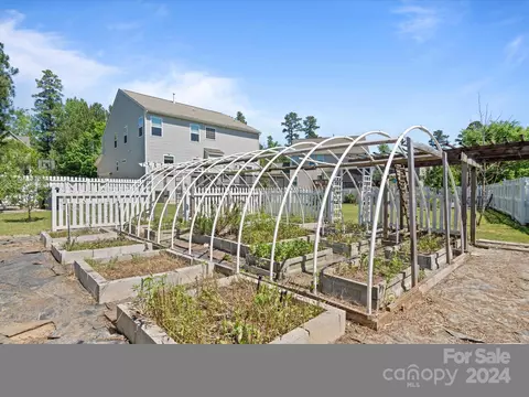 Exterior - 4810 Summerside Dr, Clover, SC 29710 photo 6 of 6