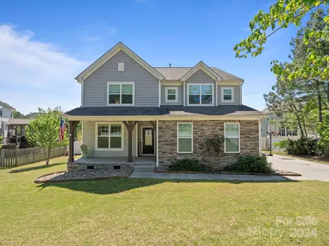 4810 Summerside Dr, Clover, SC 29710