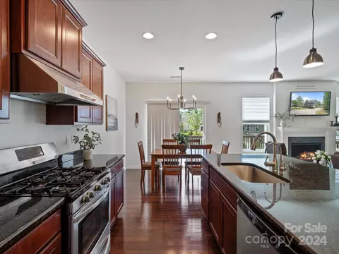 Kitchen - 4810 Summerside Dr, Clover, SC 29710 photo 2 of 4