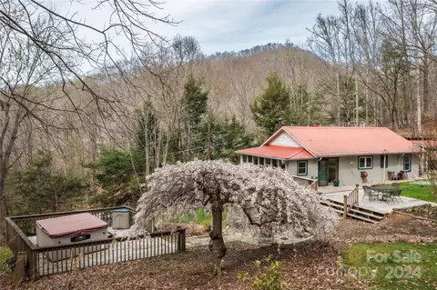 187 Maney Branch Rd, Weaverville, NC 28787