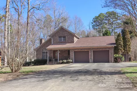 430 Tranquil Lake Dr, China Grove, NC 28023