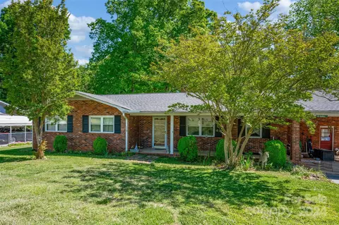 119 Gable Rd, Mooresville, NC 28115