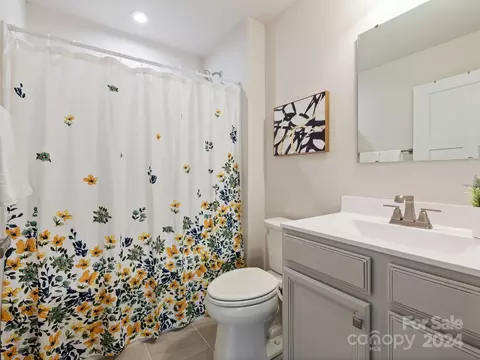 Bath - 309 Damask Dr, Lancaster, SC 29720 photo 4 of 4