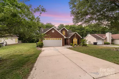 4421 SW Fawnbrook Ave, Concord, NC 28027