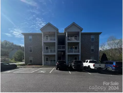 55 Derby 3d Rd #3D, Cullowhee, NC 28723