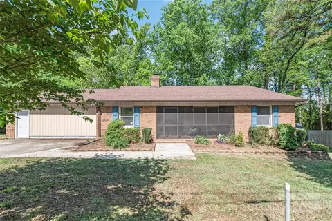 196 Goodman Ne Cir NE, Concord, NC 28025