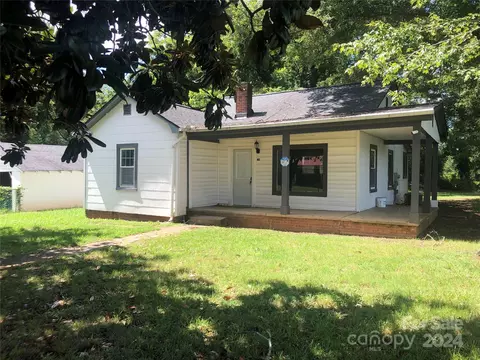126 Phillips Dr, Forest City, NC 28043