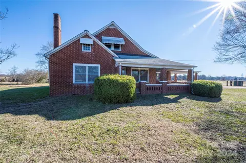 328 Northbrook Iii School Rd, Vale, NC 28168