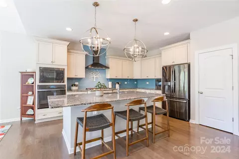 Kitchen - 187 Broadleaf Dr, Denver, NC 28037 photo 3 of 7