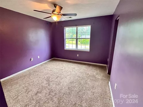 Bedroom - 214 Baxter St, Morganton, NC 28655 photo 2 of 9