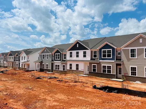 9658 Old Garden 677 Cir #677, Gastonia, NC 28056