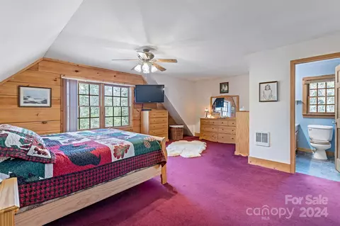 Bedroom - 72 Devanna Dr, Alexander, NC 28701 photo 2 of 3