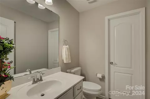 Bath - 1701 Tranquility Blvd, Lancaster, SC 29720 photo 5 of 5