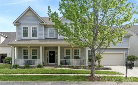 13819 Thach Ct, Huntersville, NC 28078