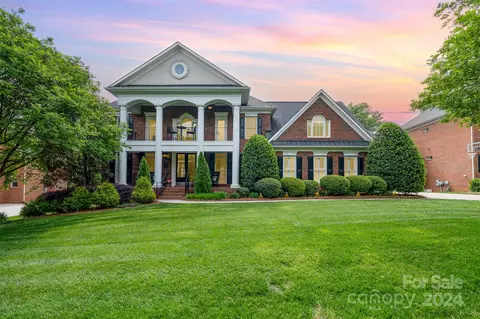 509 Three Greens Dr, Huntersville, NC 28078