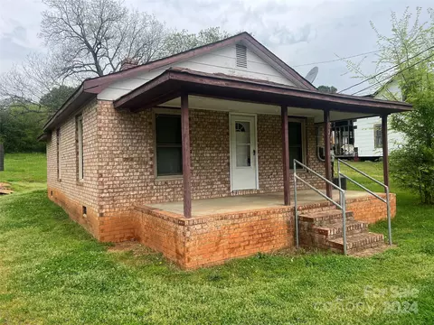 152 Wallace Springs Rd, Statesville, NC 28677