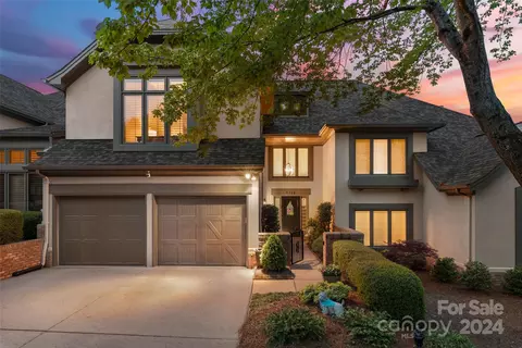 5738 Ballinard Ln, Charlotte, NC 28277