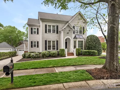 7118 Prescott Pond Ln, Charlotte, NC 28270