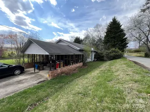 478 Maple Dr, Old Fort, NC 28762