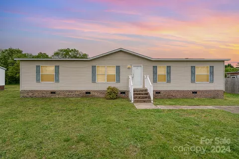 2115 Caneview Ct, Kannapolis, NC 28083