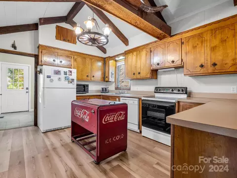 Kitchen - 23 Over Hill Dr, Tryon, NC 28782 photo 1 of 3