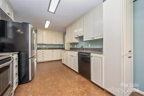 Kitchen - 56 Wells Ln, Tryon, NC 28782 photo 4 of 4