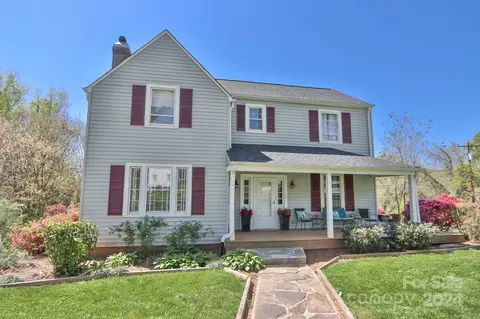 138 S Edgedale Dr, Elkin, NC 28621