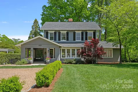 2025 Sharon Rd, Charlotte, NC 28207