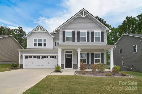 10172 Black Locust Ln, Harrisburg, NC 28075