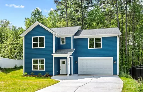 2609 Pickway Dr, Charlotte, NC 28269