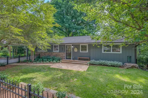 55 Forest Ln, Tryon, NC 28782