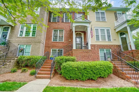 825 Granby Dr, Fort Mill, SC 29708