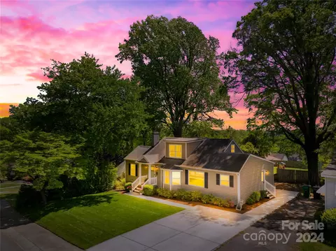Exterior - 1119 Skyview Rd, Charlotte, NC 28208 photo 6 of 6